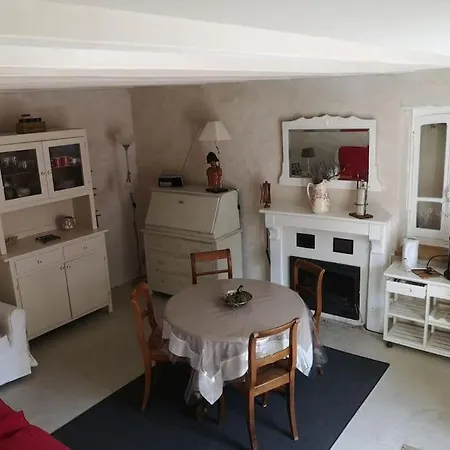 Maisonnette De Bourg *